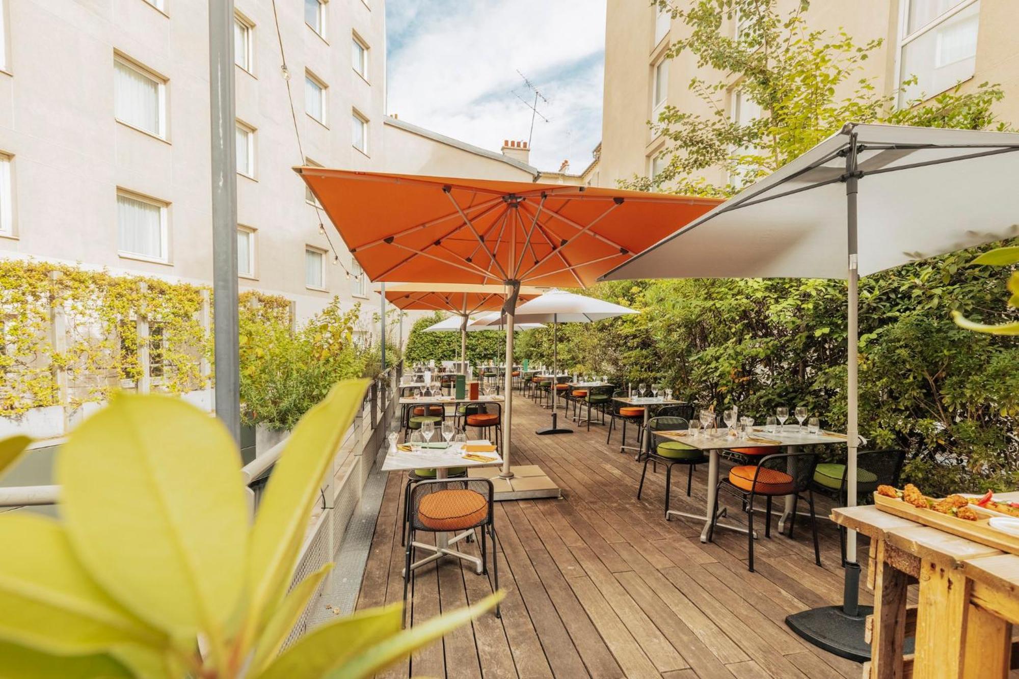 Voco Paris - Porte De Clichy By Ihg Exterior foto
